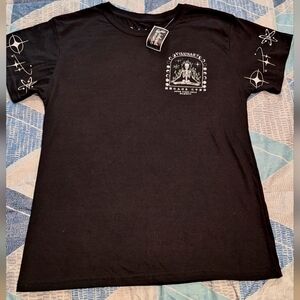 Weekend warriors T shirt Nwt
